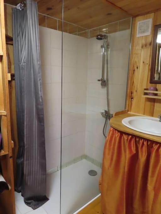 Cosy Cabane Montbrun-Bocage Eksteriør billede