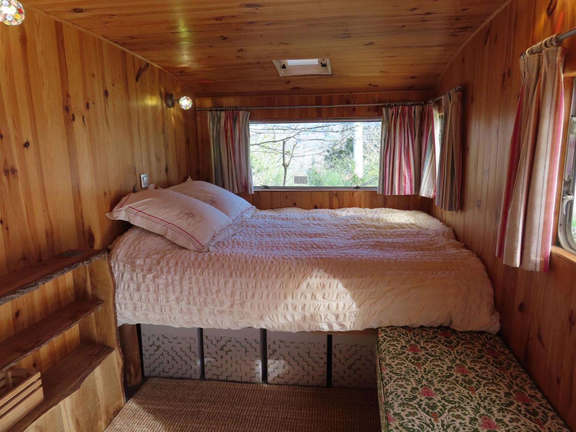 Cosy Cabane Montbrun-Bocage Eksteriør billede