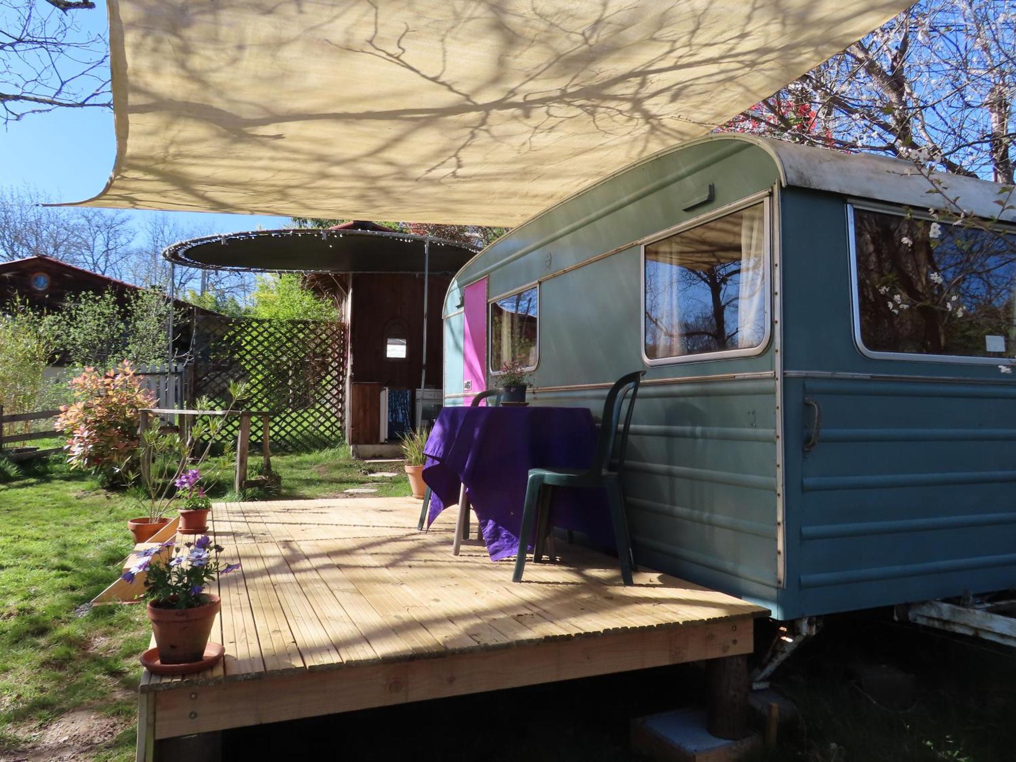 Cosy Cabane Montbrun-Bocage Eksteriør billede